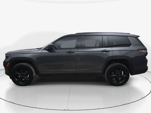 Used 2023 Jeep Grand Cherokee L Laredo AWD/4WD image 9