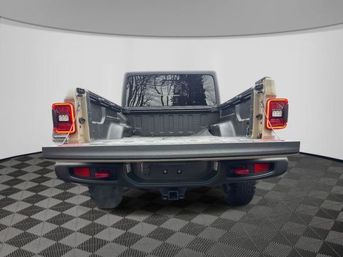 Used 2022 Jeep Gladiator Rubicon w/ LED Lighting Group image 4