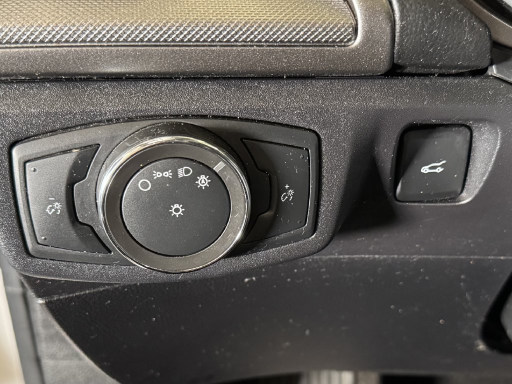 Used 2020 Ford Fusion S FWD image 17