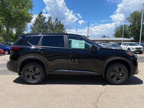 New 2026 Nissan Rogue SV w/ Cold Weather Package AWD/4WD image 6