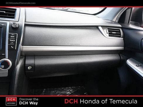 Used 2014 Toyota Camry SE image 14