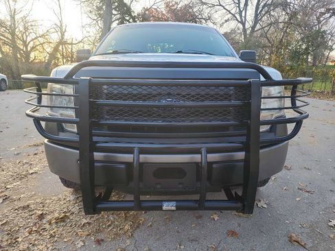 Used 2012 Ford F150 XL w/ Trailer Tow Pkg image 2