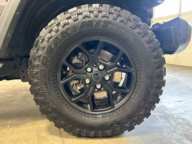 Used 2024 Jeep Wrangler Unlimited AWD/4WD image 11