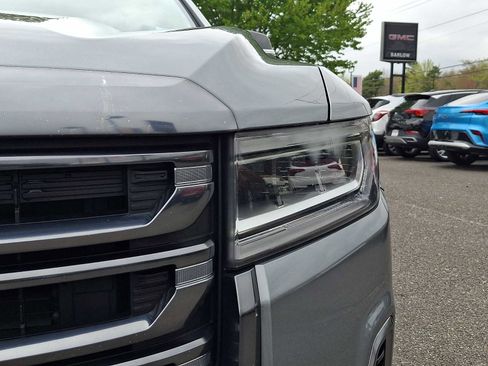 Certified 2023 GMC Acadia AT4 AWD/4WD image 11