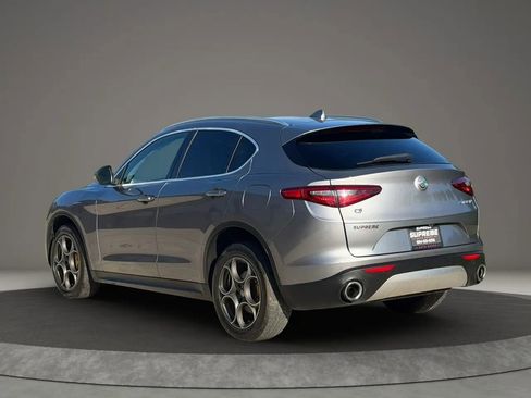 Used 2018 Alfa Romeo Stelvio AWD w/ Convenience Package image 5