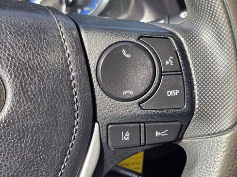Used 2017 Toyota Corolla LE FWD image 13