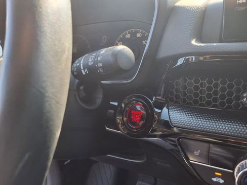 Used 2024 Honda CR-V EX-L image 12