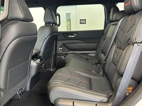 New 2026 Nissan Armada PRO-4X AWD/4WD image 9
