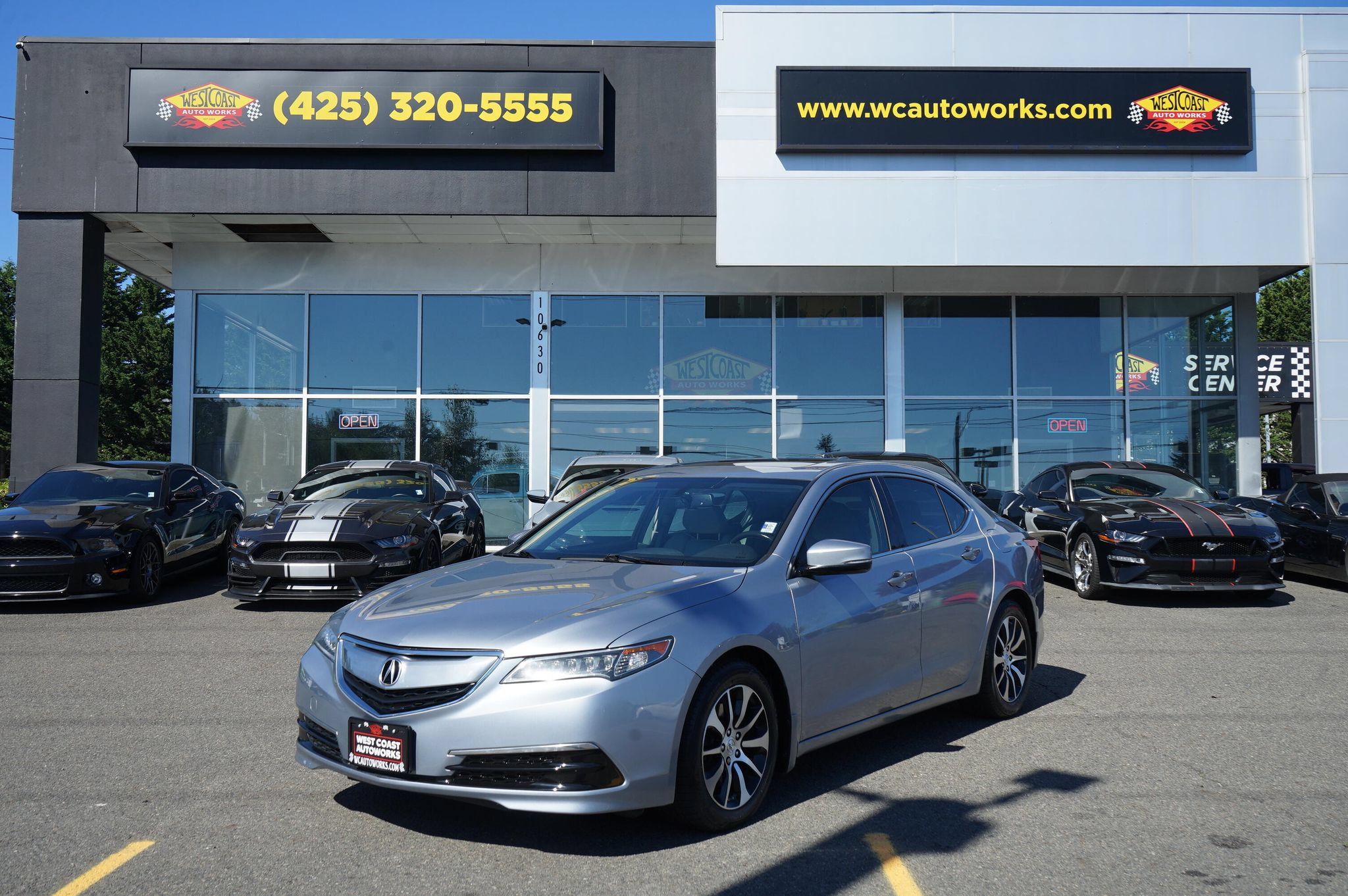 Used 2015 Acura TLX FWD image 1