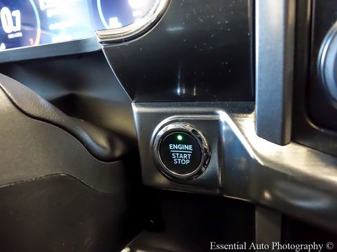 Used 2023 Ford F150 Lariat w/ Equipment Group 502A High AWD/4WD image 17