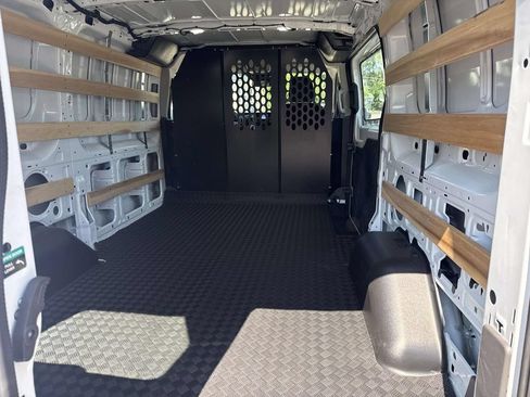 Used 2025 Ford Transit 250 Low Roof w/ Exterior Upgrade Package RWD image 6