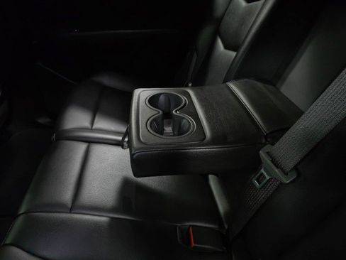 Used 2021 Cadillac XT5 Luxury image 16