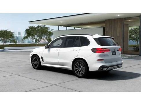 New 2026 BMW X5 xDrive50e w/ M Sport Package AWD/4WD image 2