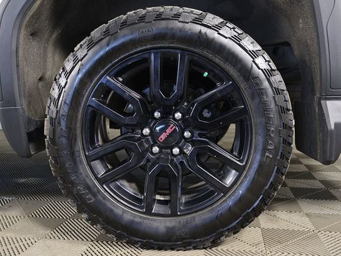 Used 2021 GMC Sierra 1500 Elevation w/ Preferred Package AWD/4WD image 16
