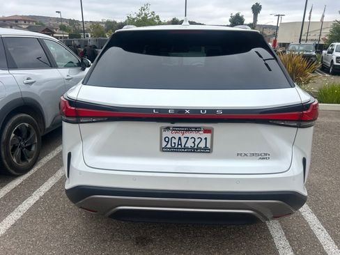 Used 2023 Lexus RX 350h w/ Accessory Package (Z1) AWD/4WD image 14