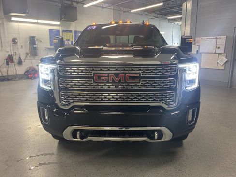 Used 2023 GMC Sierra 2500 Denali w/ Denali Ultimate Package image 2