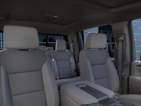New 2026 GMC Sierra 2500 SLE image 24