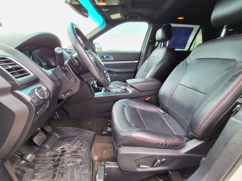 Used 2016 Ford Explorer Sport w/ Equipment Group 401A image 10