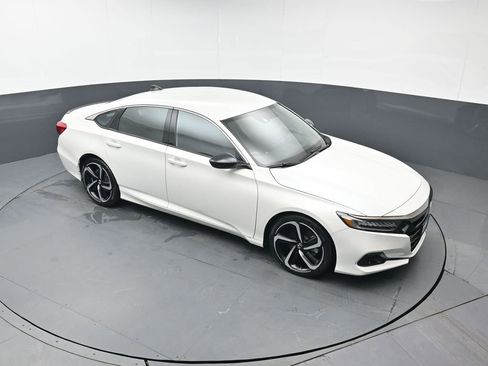 Certified 2022 Honda Accord Sport image 46