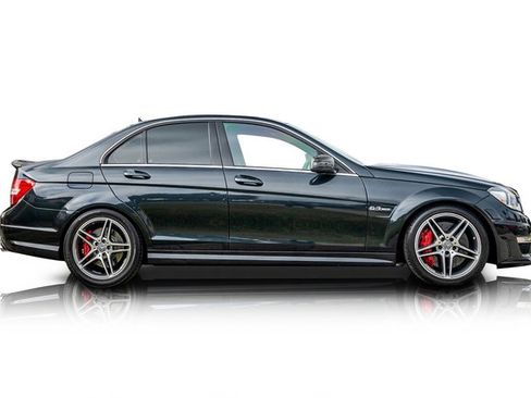 Used 2013 Mercedes-Benz C 63 AMG Sedan image 2