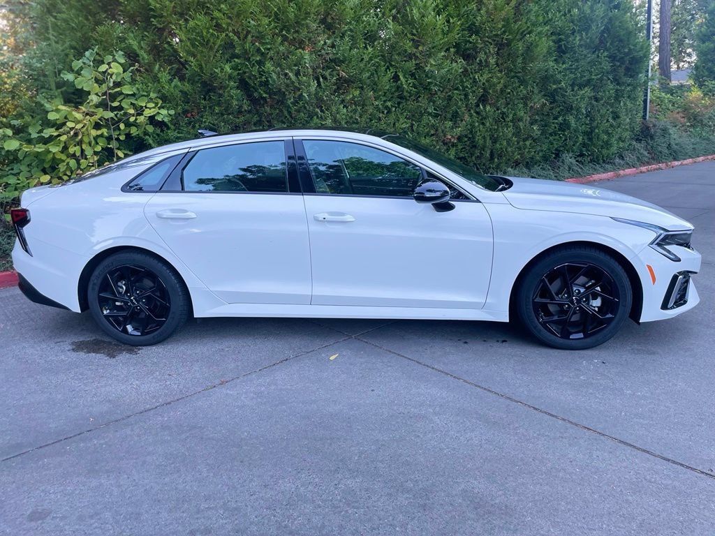 Used 2022 Kia K5 GT-Line w/ GT-Line FWD Premium Package image 3