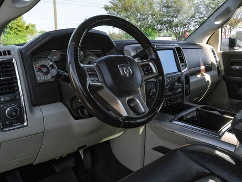 Used 2015 RAM 3500 Laramie Longhorn image 3