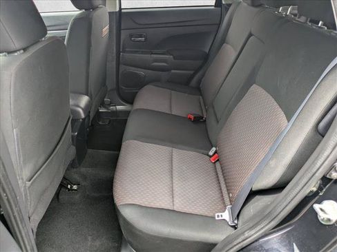 Used 2017 Mitsubishi Outlander Sport ES AWD/4WD image 17