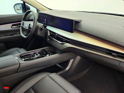 Used 2025 Nissan Murano SL AWD/4WD image 25