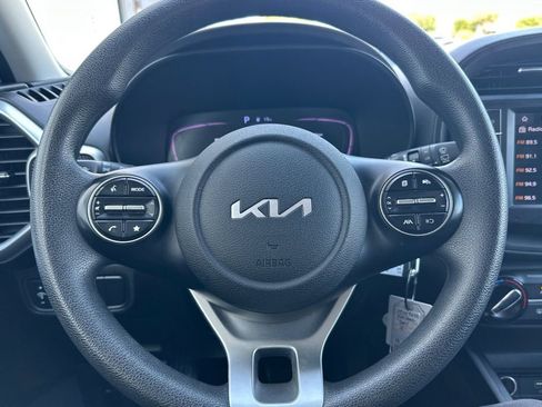Used 2024 Kia Soul LX w/ Option Group 015 image 22