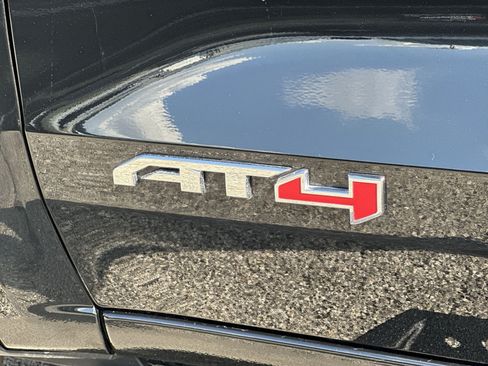 Used 2026 GMC Canyon AT4 w/ AT4 Premium Package AWD/4WD image 46