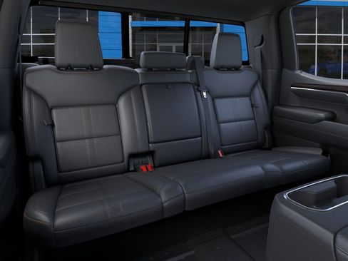 New 2026 Chevrolet Silverado 1500 High Country w/ High Country Premium Package AWD/4WD image 17
