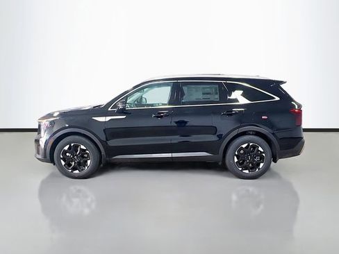 New 2026 Kia Sorento S image 4