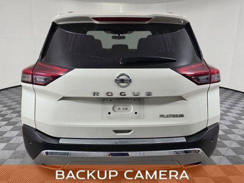 Used 2021 Nissan Rogue Platinum image 8