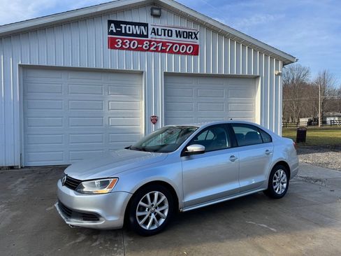Used 2012 Volkswagen Jetta SE image 7