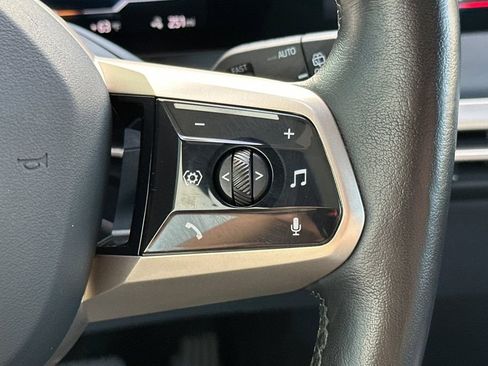 Used 2023 BMW iX M60 image 29