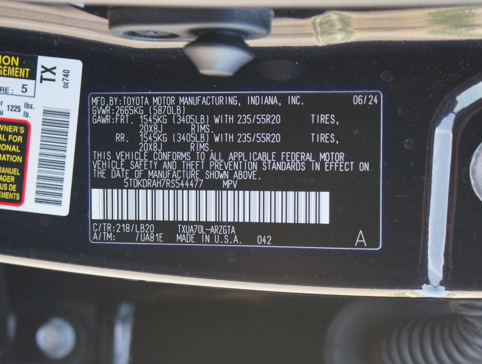 Used 2024 Toyota Highlander Limited FWD image 27