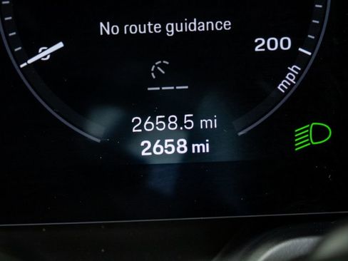 Used 2024 Porsche 911 Carrera image 10