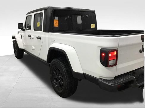Used 2022 Jeep Gladiator Sport AWD/4WD image 29