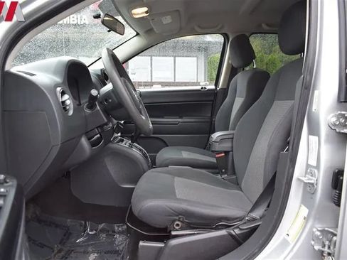 Used 2012 Jeep Compass Sport FWD image 10