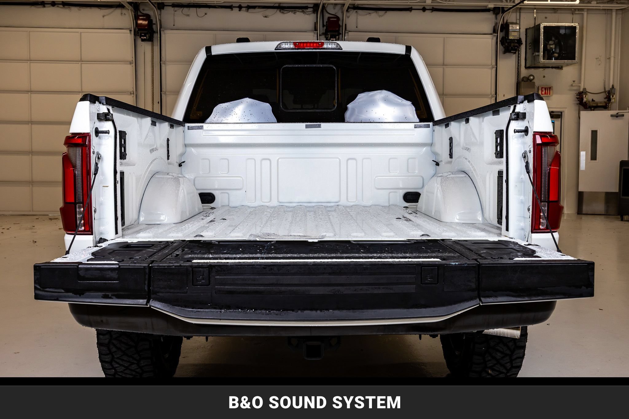 Used 2024 Ford F150 King Ranch w/ FX4 Off-Road Package AWD/4WD image 9