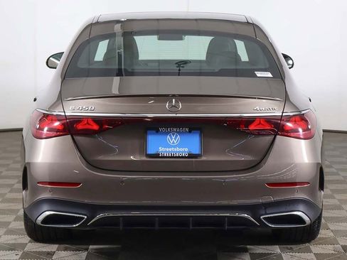 Used 2025 Mercedes-Benz E 450 4MATIC Sedan w/ Multicontour Seating Package image 15