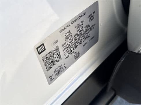 Used 2025 Buick Envista Preferred image 25