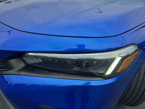 Used 2023 Honda Civic Sport image 29