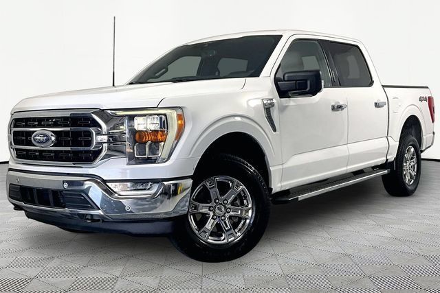 Used 2022 Ford F150 XLT w/ Equipment Group 302A High AWD/4WD image 3