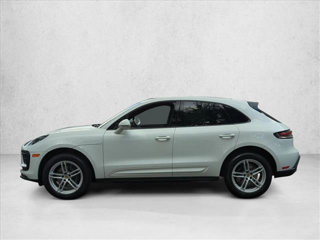 Used 2023 Porsche Macan AWD/4WD image 9