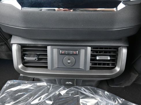 New 2025 Ford F150 Lariat w/ Equipment Group 502A High image 16