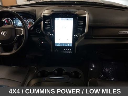 Used 2024 RAM 2500 Laramie AWD/4WD image 32