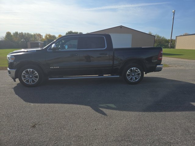 Used 2023 RAM 1500 Limited AWD/4WD image 3