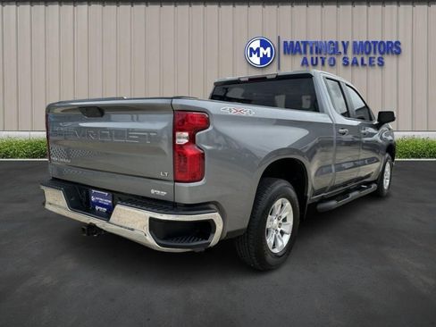 Used 2020 Chevrolet Silverado 1500 LT w/ Convenience Package image 3