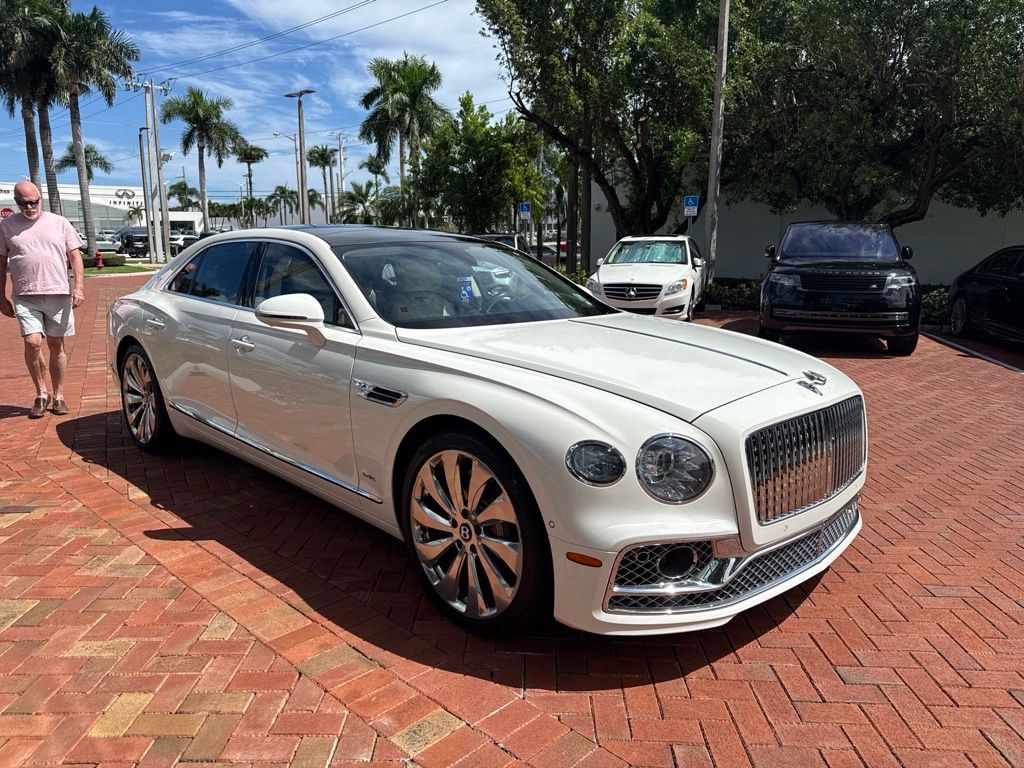 Used 2021 Bentley Flying Spur W12 AWD/4WD image 1